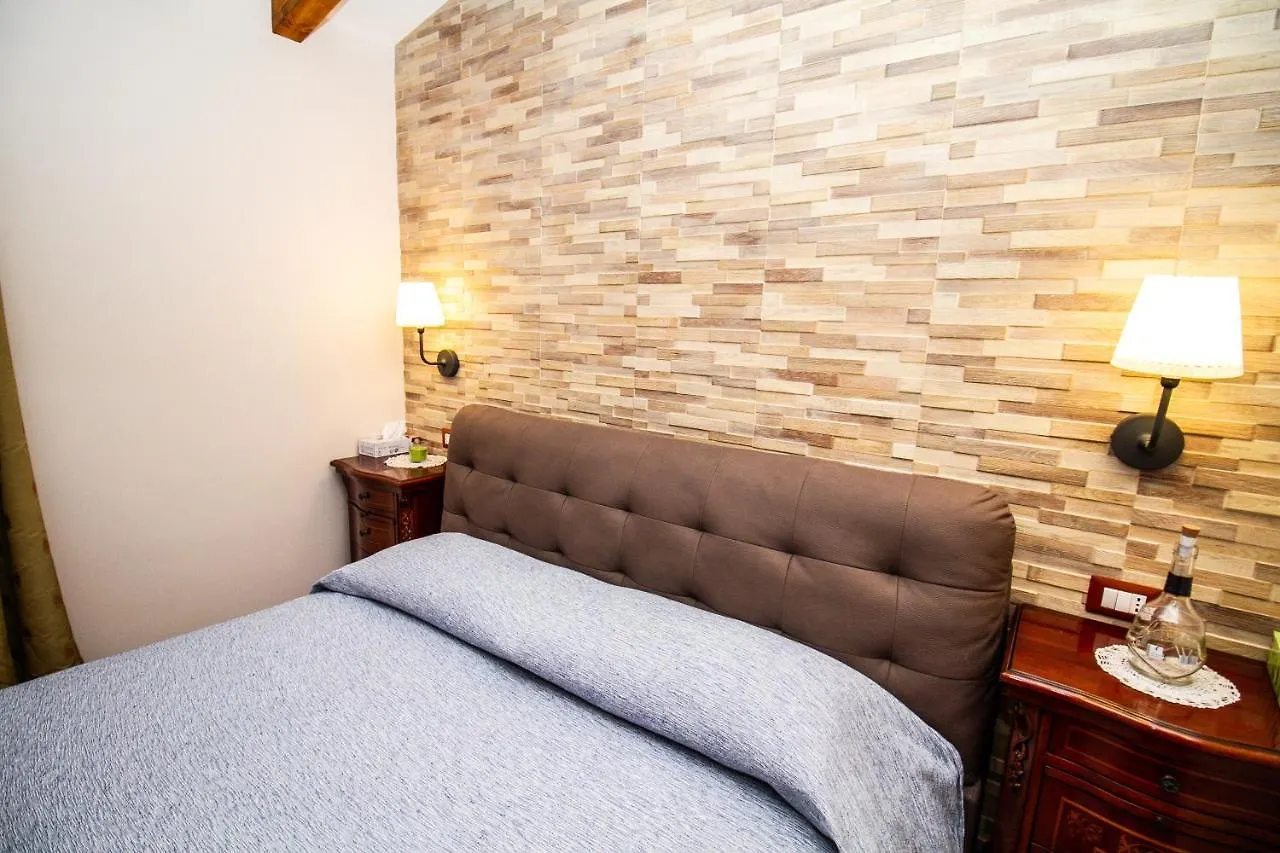 Le Muse Country House - Gole Alcantara Motta Camastra