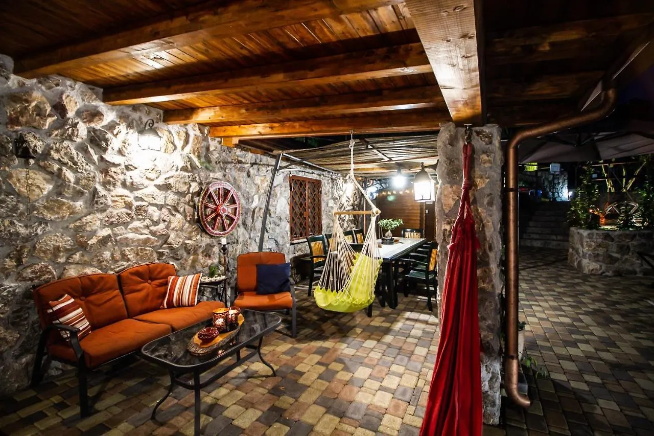Le Muse Country House - Gole Alcantara Motta Camastra